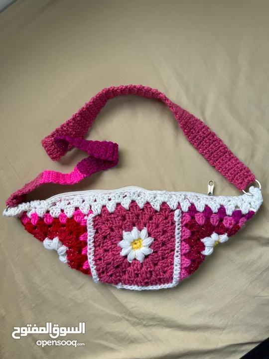 handmade crochet crossbody bag( BD 5)[reduced price]