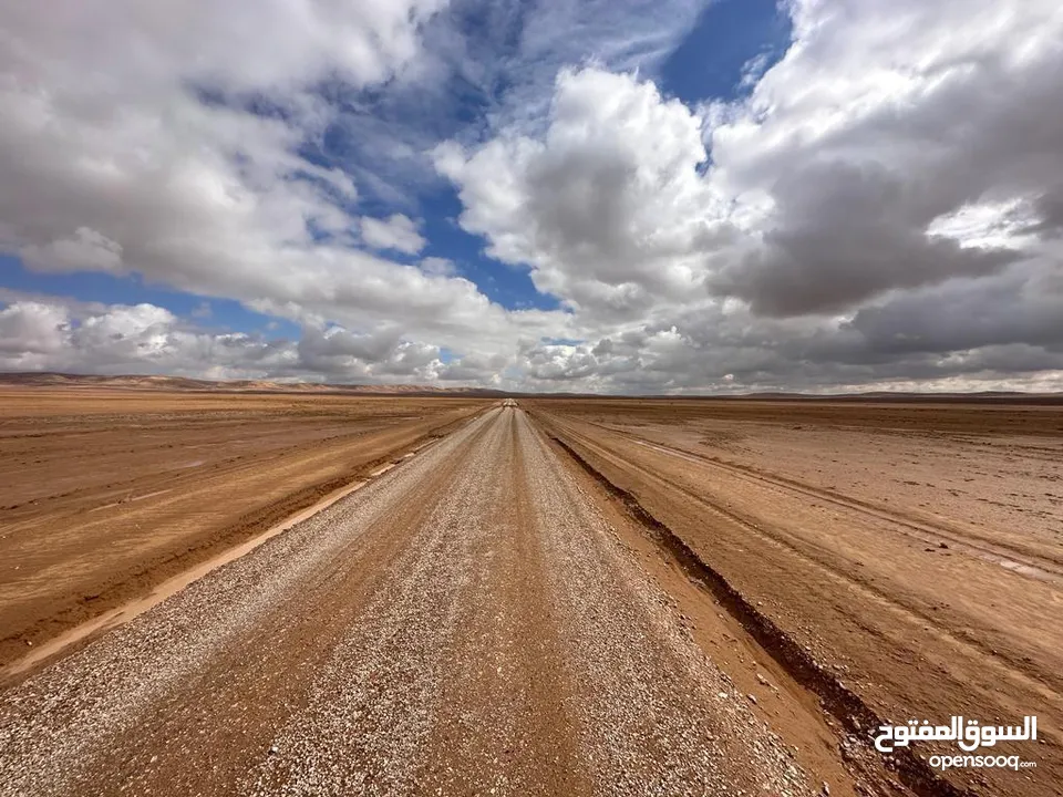 ارض للبيع جنوب المطار 3400 متر الحمام الشرقي