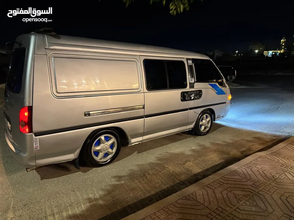 باص هونداي H100