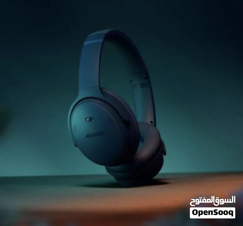 Bose Quiet Comfort Wireless Noise Canceling headphones Bluetooth 24 hours of battery