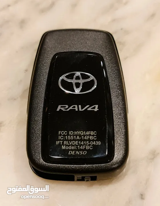 ريموت Rav4 أصلي مستعمل (بدون المفتاح)