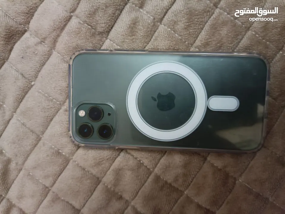 آيفون 11 برو iPhone 11 Pro مستعمل بحالة ممتازة  مبدل بطارية نسبة 100 سبب البيع صحلي 13 برو ماكس