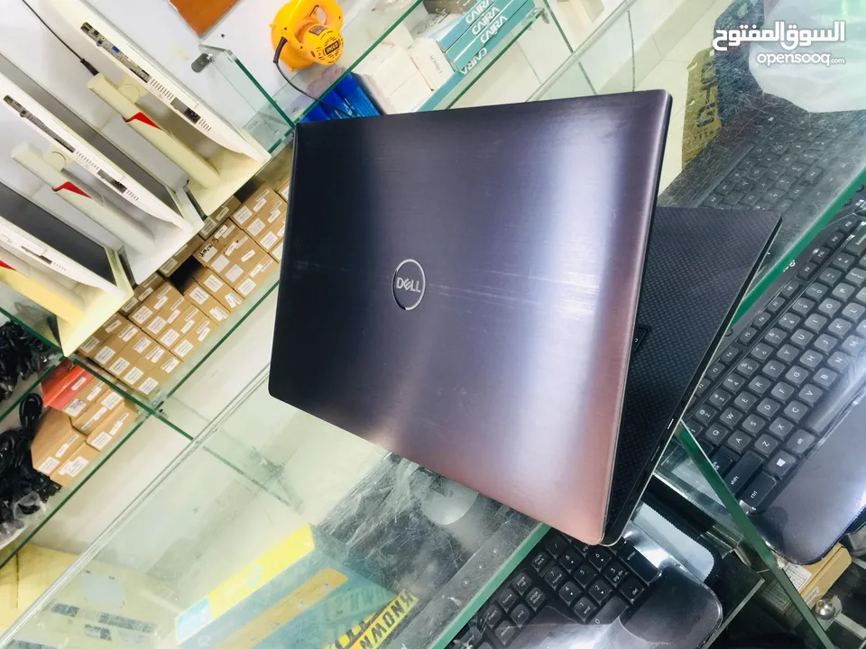 DELL Precision 5530 core i7 - 8th H / RAM: 16GB / SSD: 512GB / GPU: NIVIDIA Quadra T1000 (4GB)