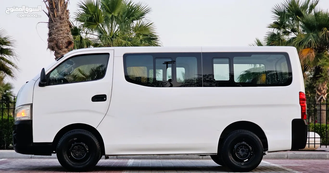 NISSAN URVAN PASSENGER VAN AUTOMATIC 2015