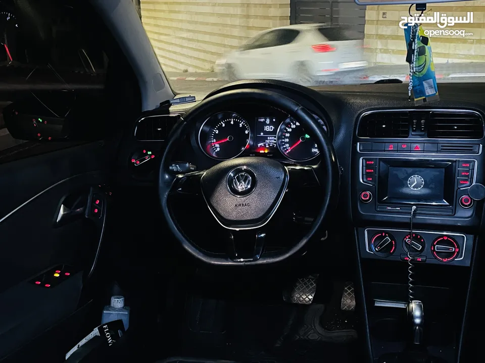 VW POLO 2014