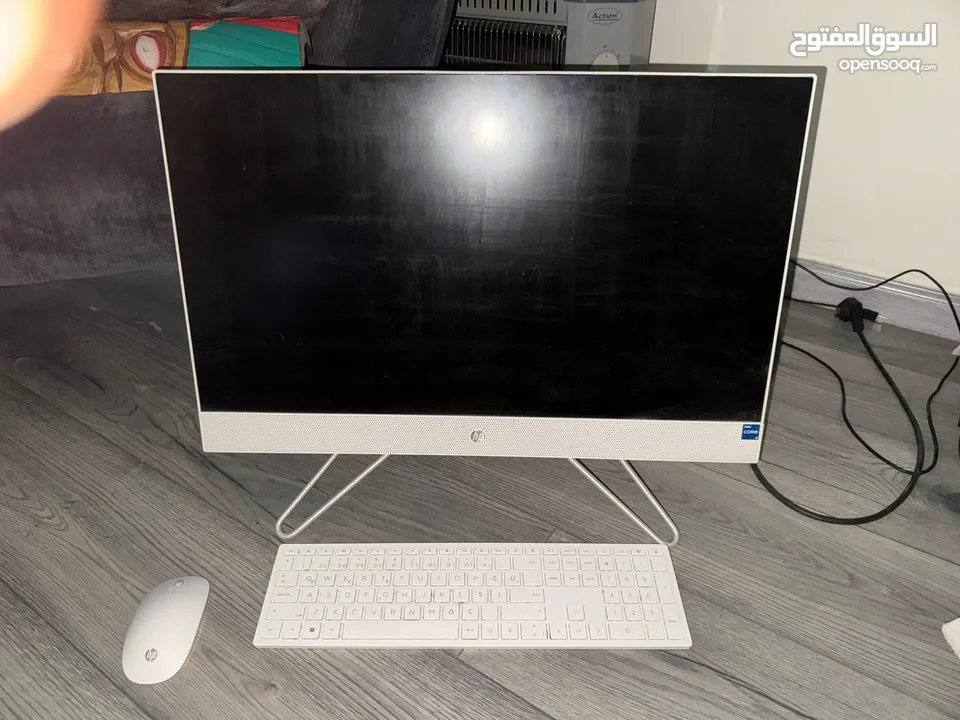 HP all in one   Hp all in one  12th gen inter(R) core (TM) i5-1235u 1.3 Ghz Ram: 8g  بحالة الجديد