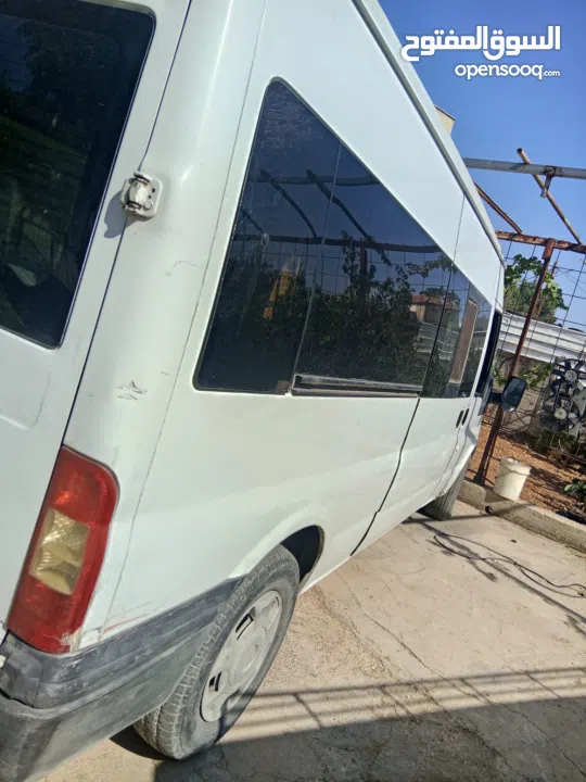 سيارة فورد ترانزيت مديل 2003 غوفع شصي طويل