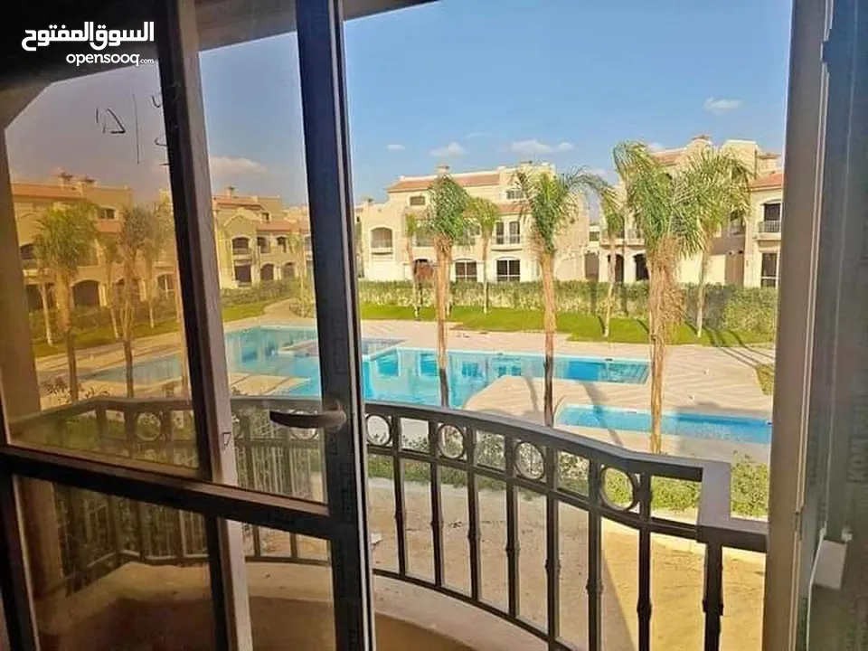 تاون هاوس كورنر للبيع استلام فورى ف  la vista elpatio 5 east(elshrouk)