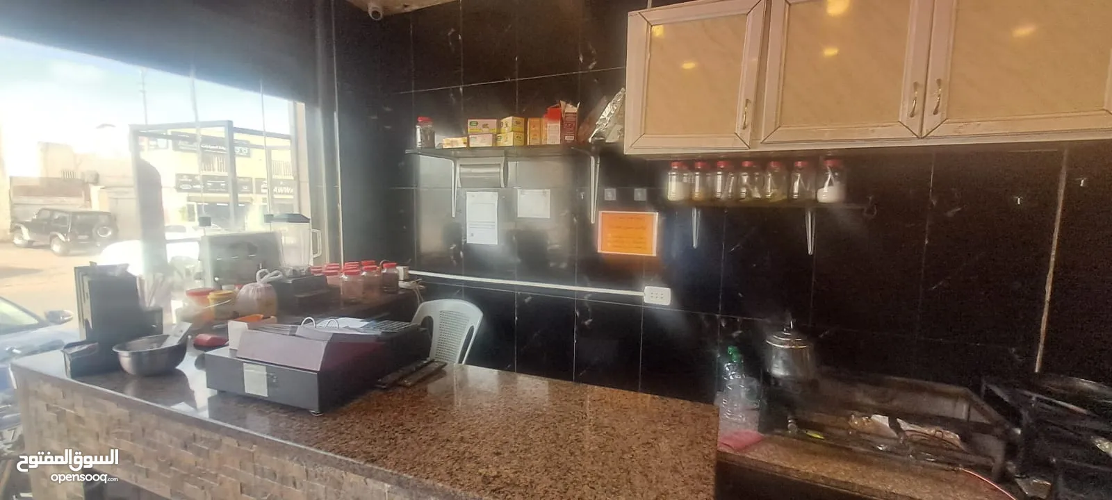 مطعم شعبي للبيع في البيادر الصناعية
