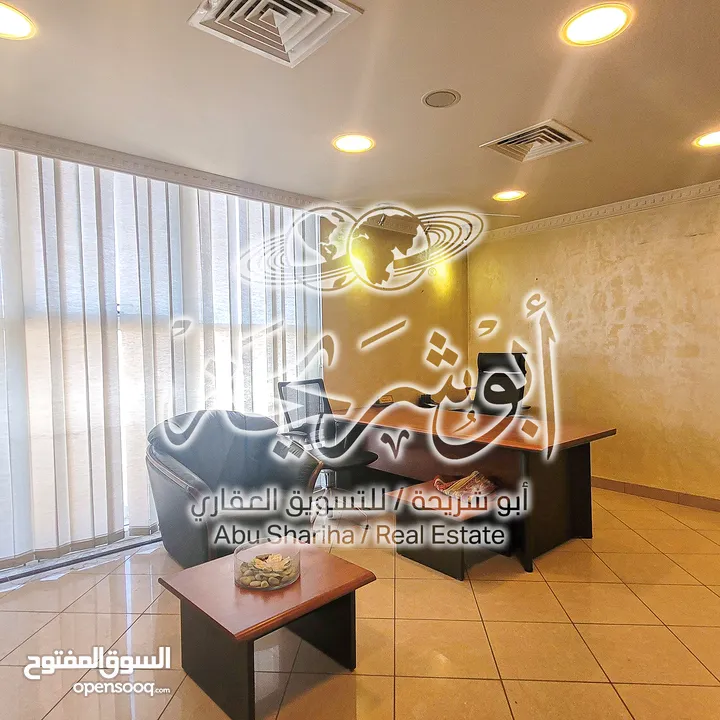 مكتب فاخر بالصويفية مجهز بالكامل للبيع او للايجار من المالك مباشرة
