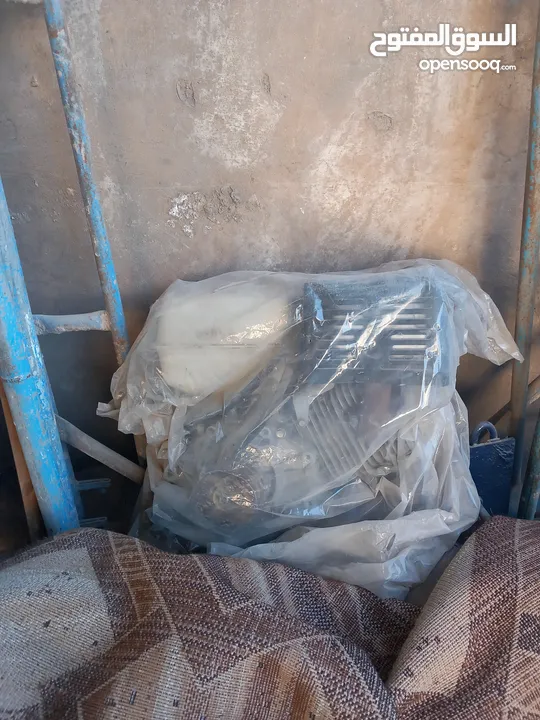 معدات بناء