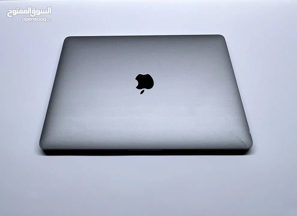 Macbook pro A1989 2018, i5 8th, 8gb Ram, 512gb ssd