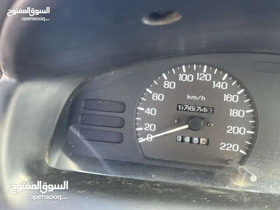 نيسان صني 98 فحص 4 جيد من المالك الوحيد من الشركة