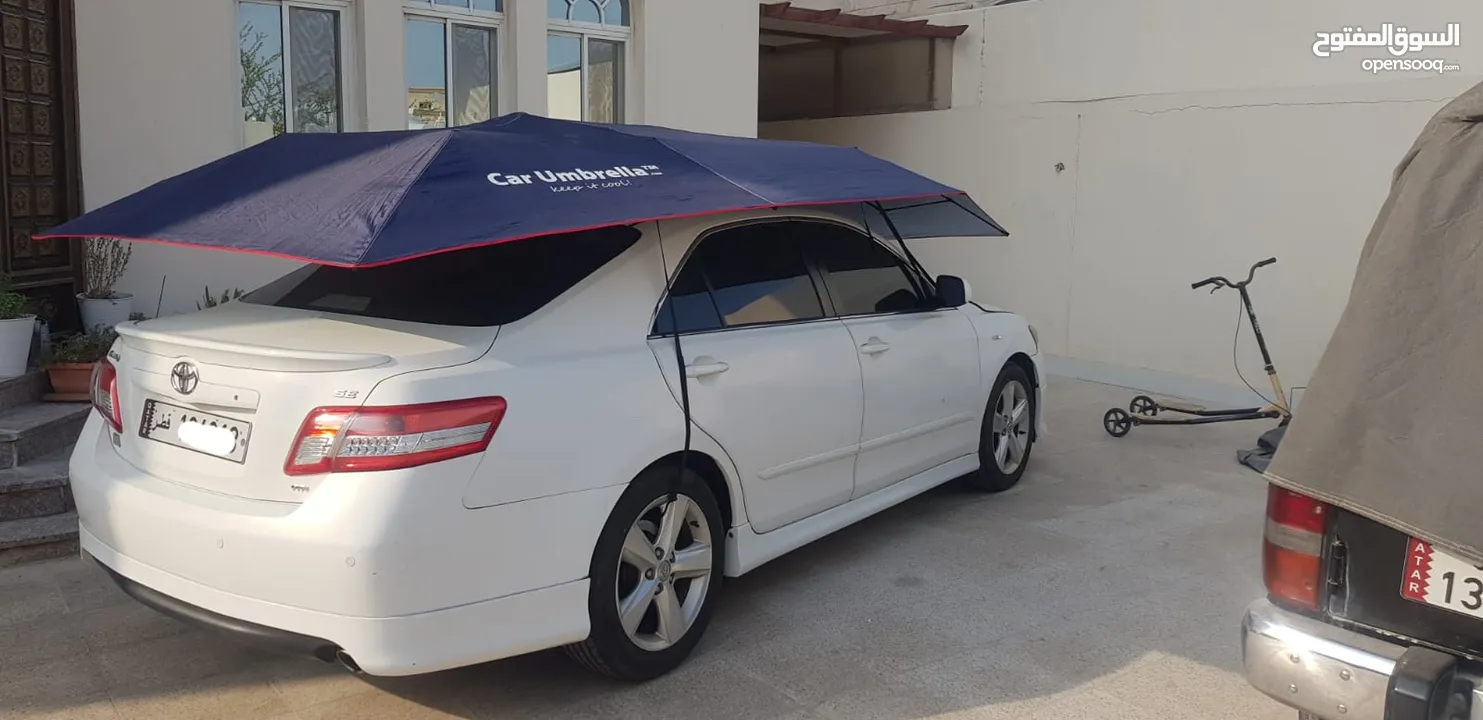 مظلة كبيرة وقوية لحماية السيارة  من الشمس والامطار  والرطوبة تحمي السيارة بشكل كبير