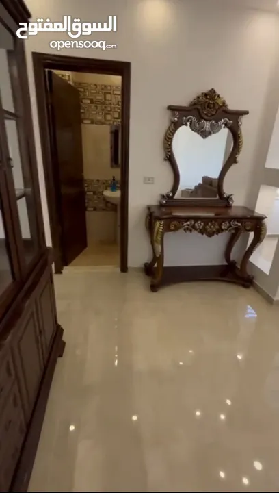 شقة مفروشة فاخرة لم تسكن بعد للإيجار