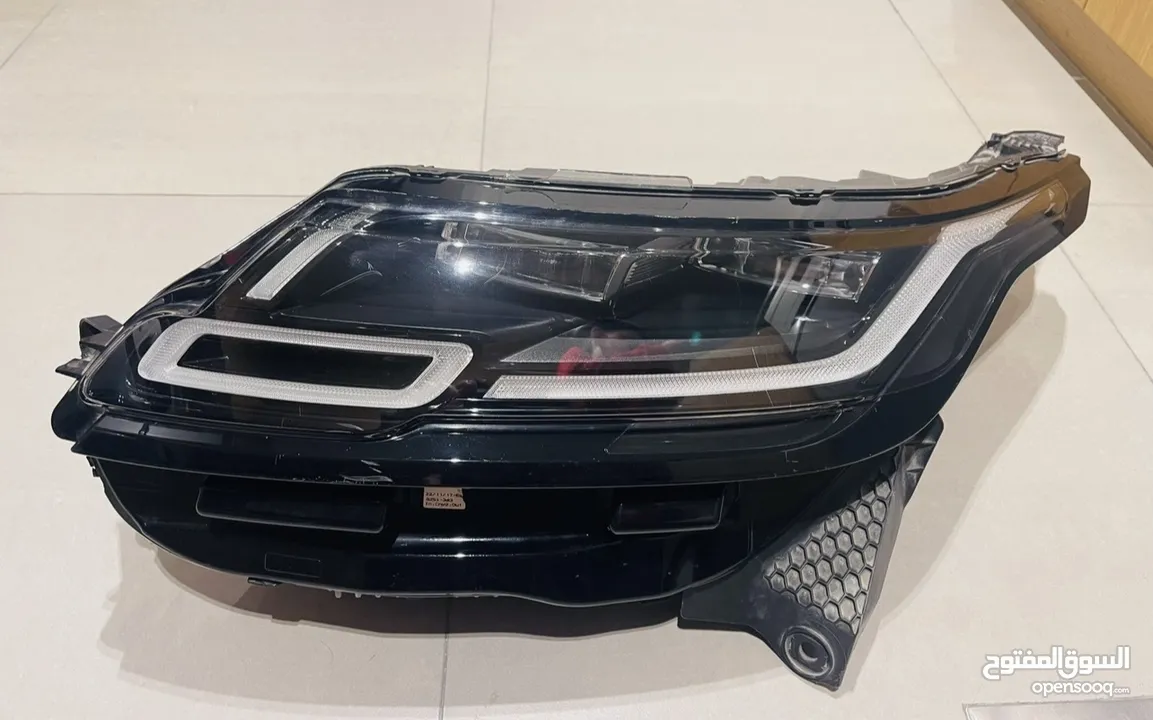 headlight Range Rover Velar 2020