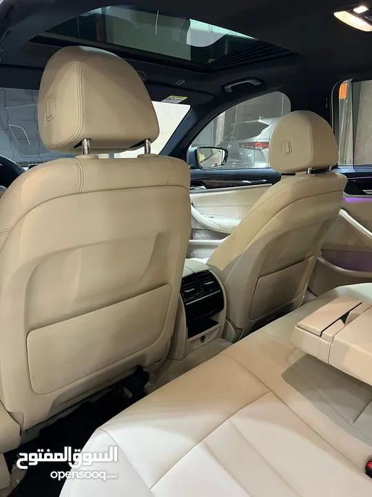 BMW 530i 2017 وارد شركه ابو خضر مالك اول فحص كامل بحاله الوكاله