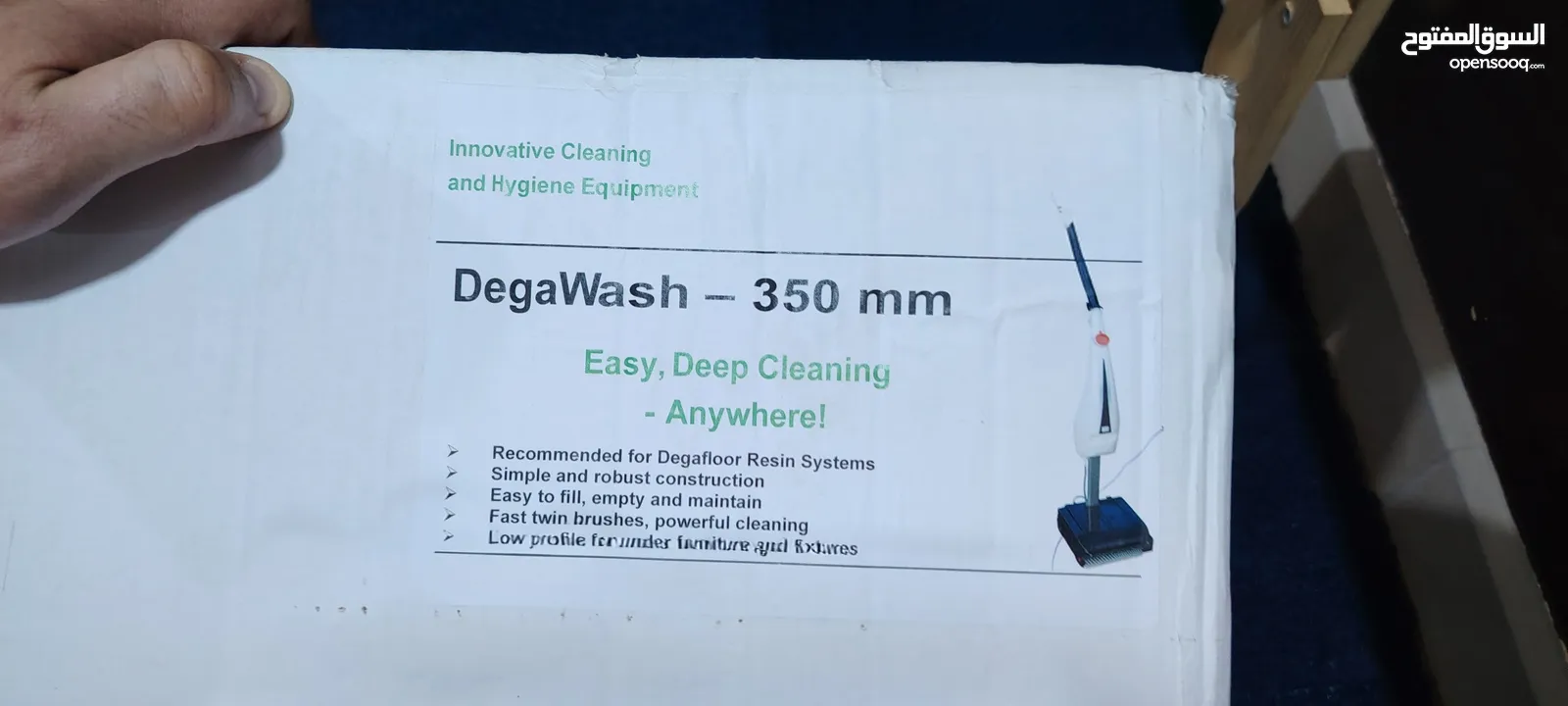 floor machine cleaner with water (vacum)