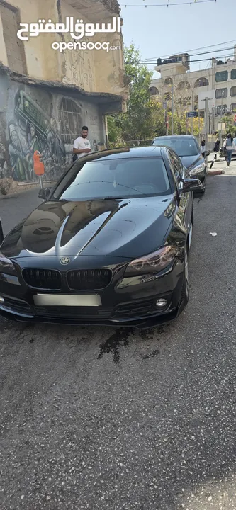 BMW 2014  520i بسعر محترم وتقسيم ميسر والمركبه في حاله جيده جدا