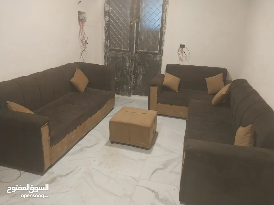 طقم كنب جديد بسعر مغري