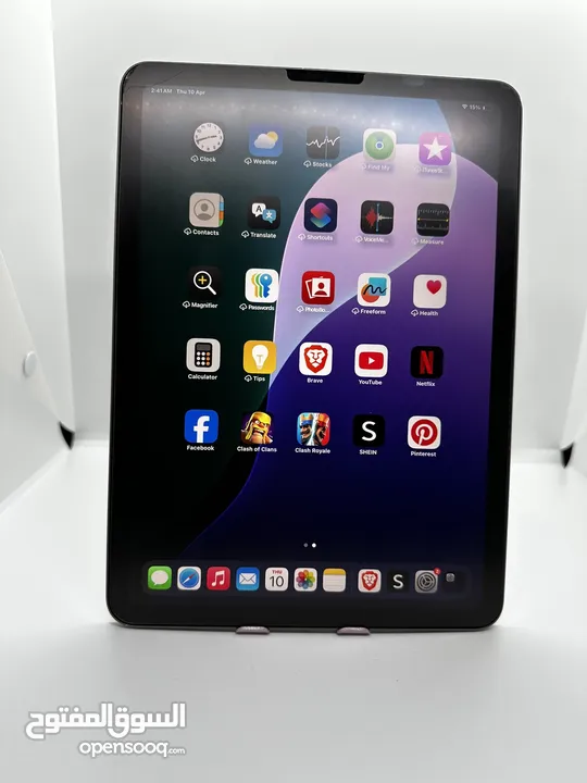 بحالة ممتازة Ipad air 4