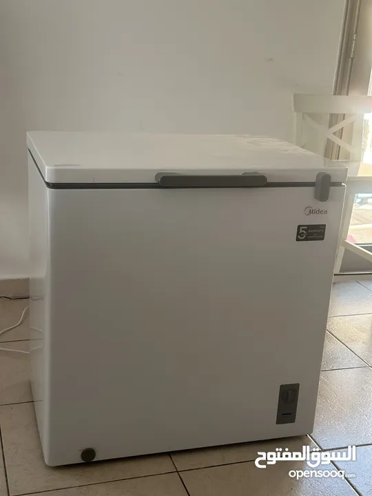 Midea Chest Freezer 198L HS259CN White