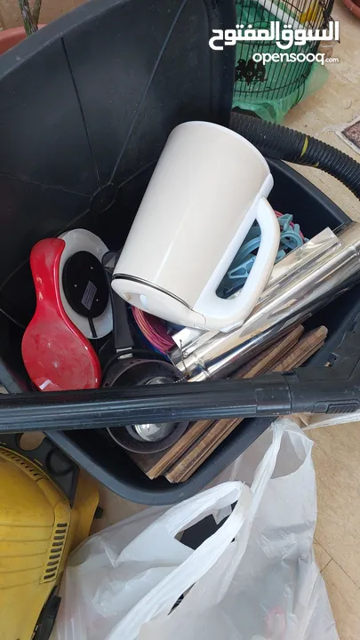 أجهزة كهربائية بحالة جيدة للبيع وأشياء أخرى