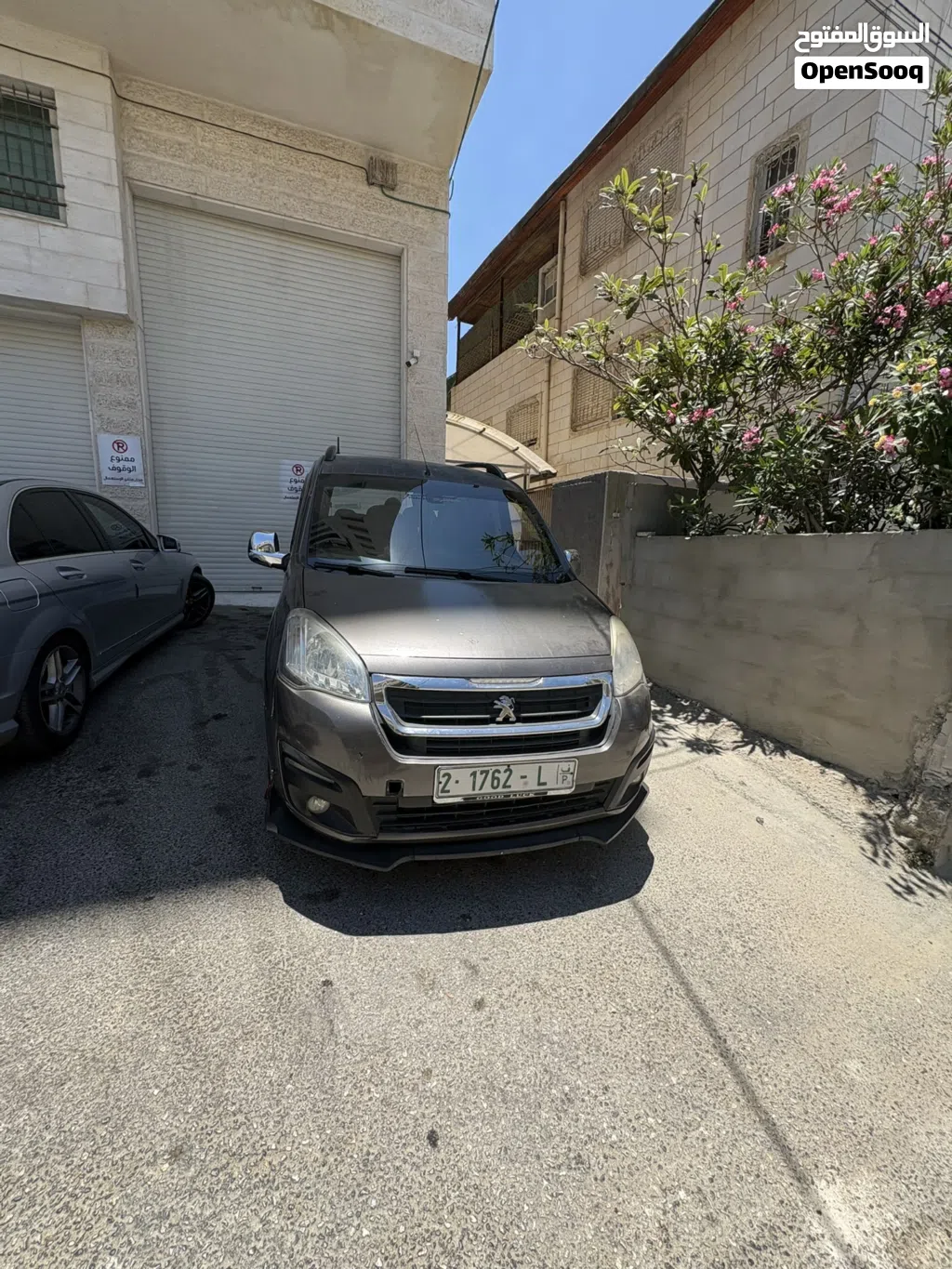 بيجو بارتنر Combi