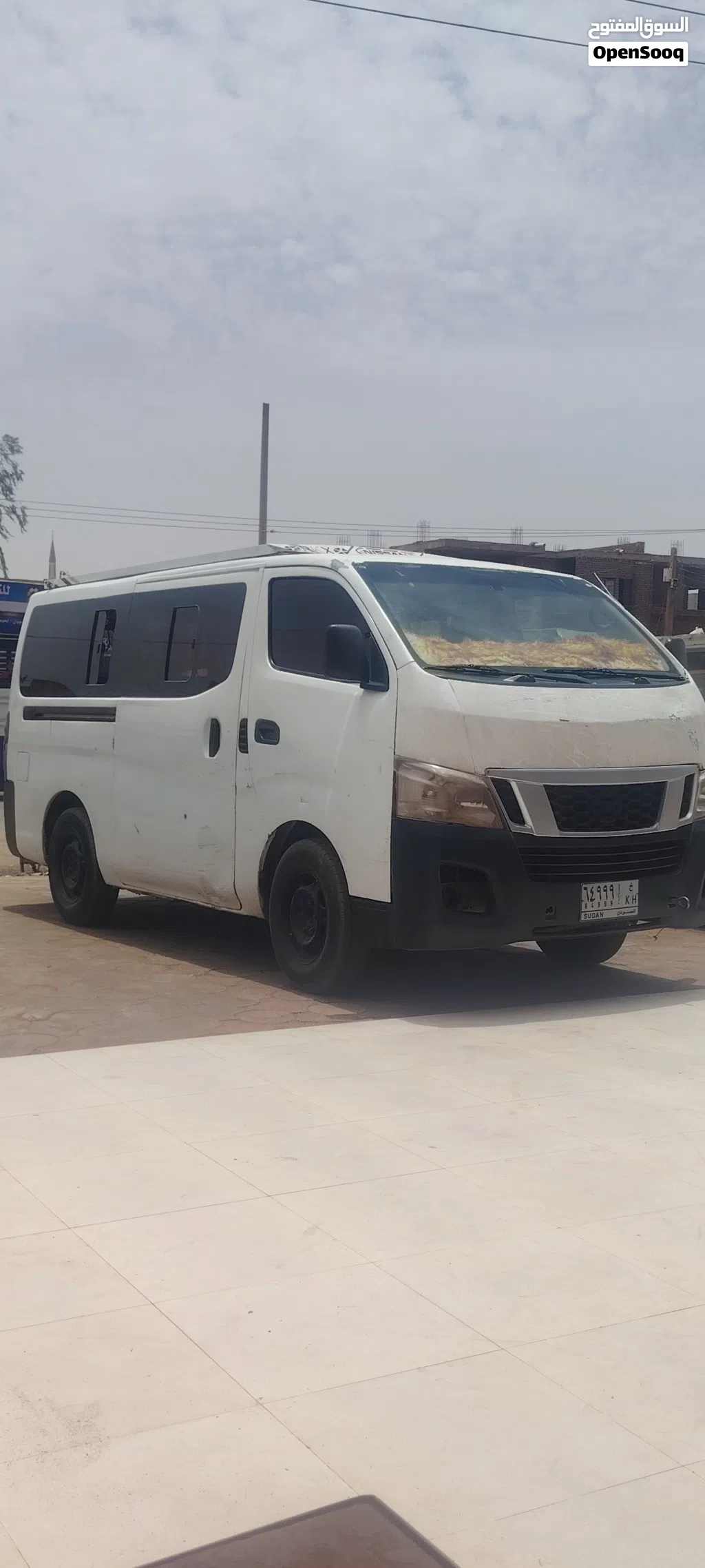 Nissan Urvan