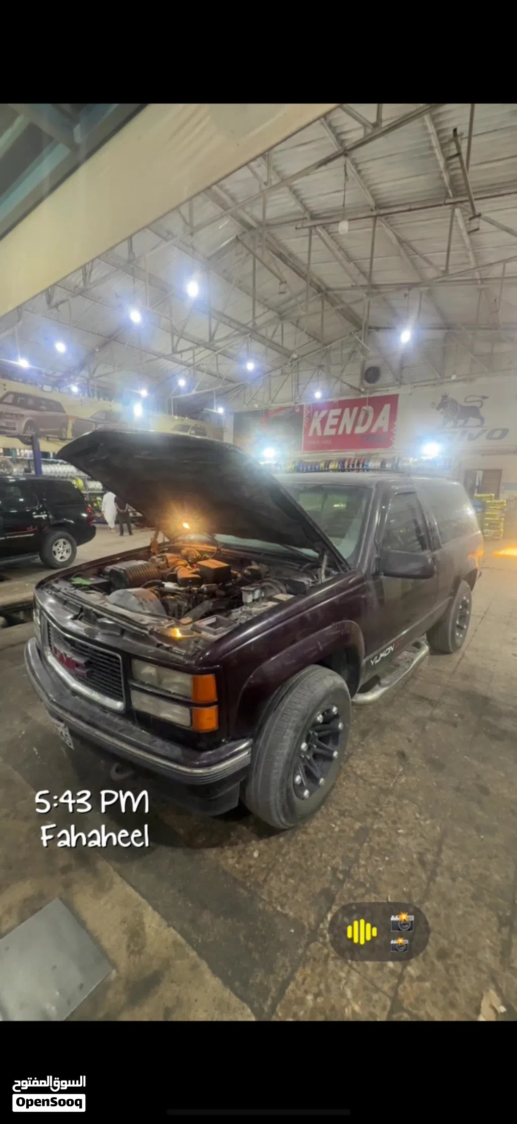 GMC Yukon Standard