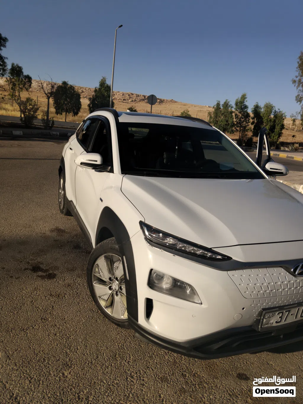 Hyundai Kona Premium