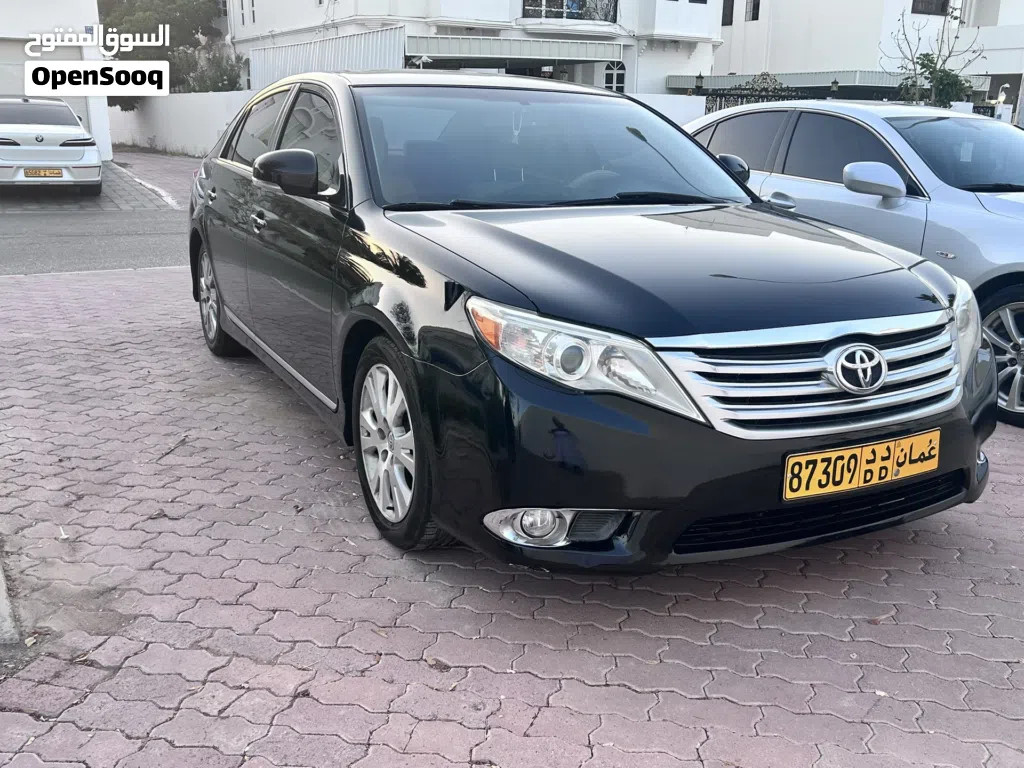 تويوتا افالون XLE