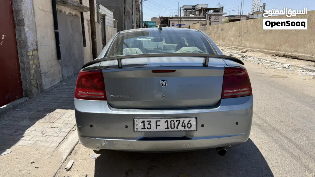 دودج تشارجر Standard