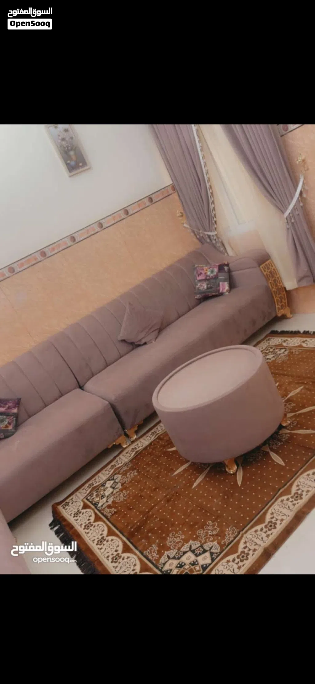 كنب حرف L شبه جديد مع ستاره وطاوله بسعر حلو
