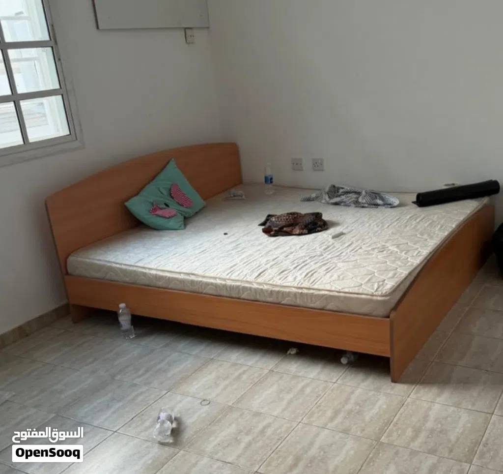 bed and cot for sale