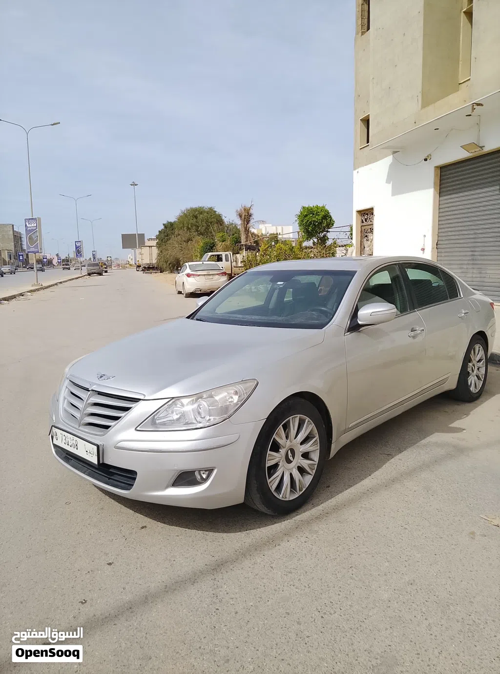 جينيسيس G70