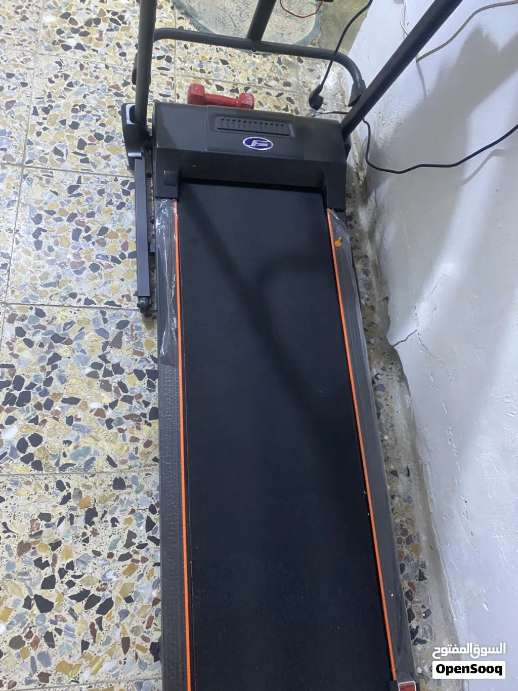 جهاز جري جــــديد مستخدم اسبوع فقط