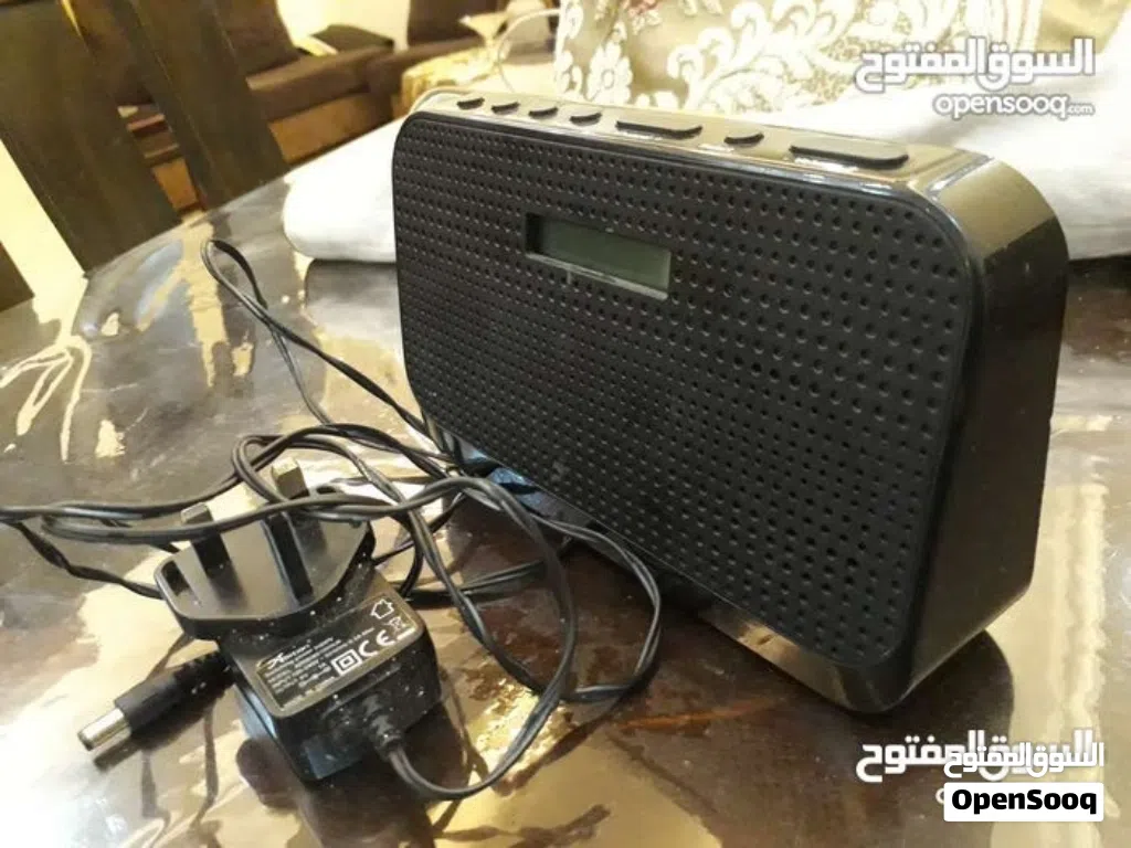 راديو ديجيتال اف ام بيشتغل محول وبطاريات