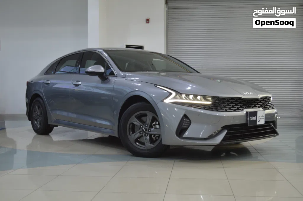 Kia K5 Standard