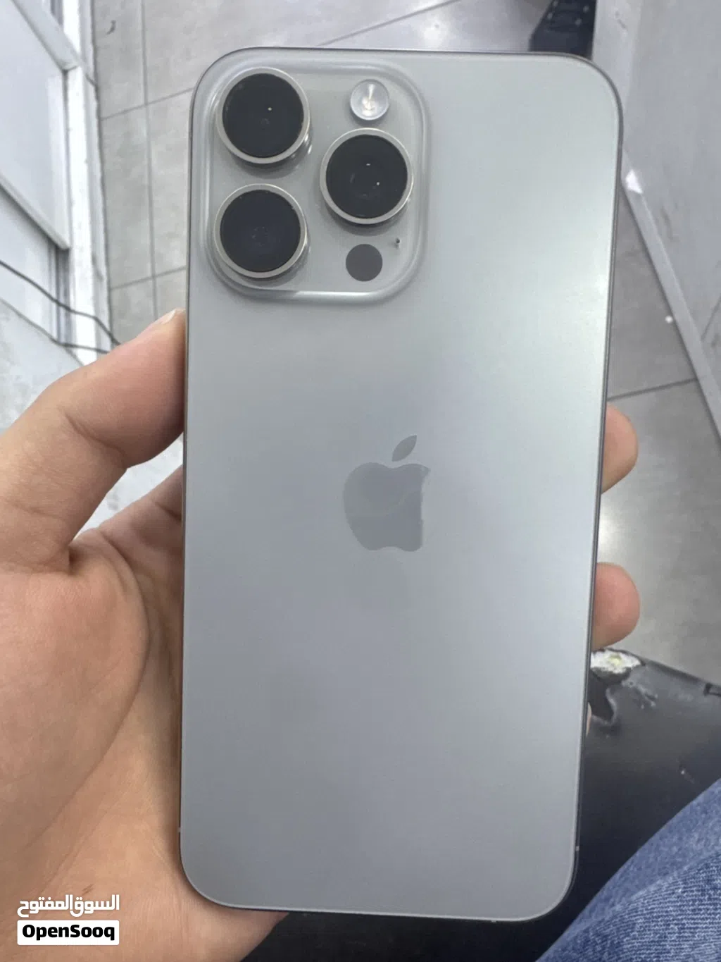 15 pro max 512G بسعر حرق