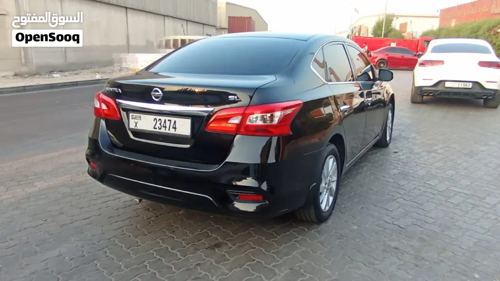نيسان سنترا SL
