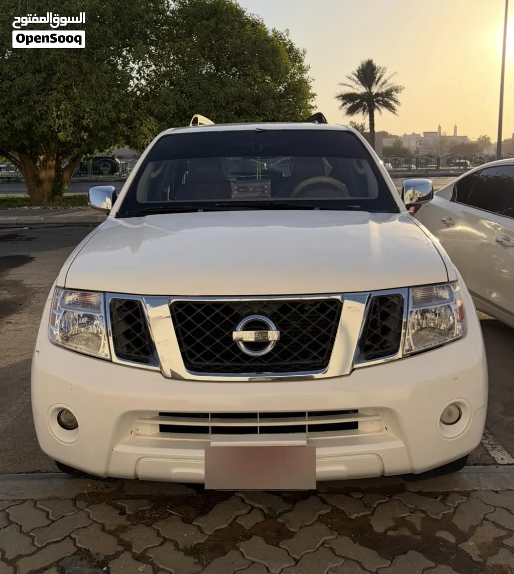 Nissan Pathfinder S