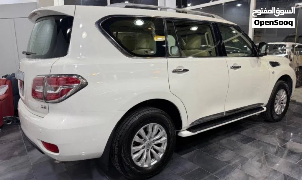 Nissan Patrol SE