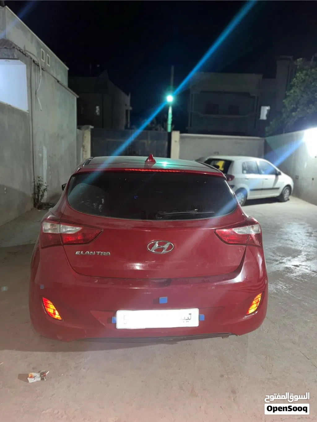 هيونداي النترا GL