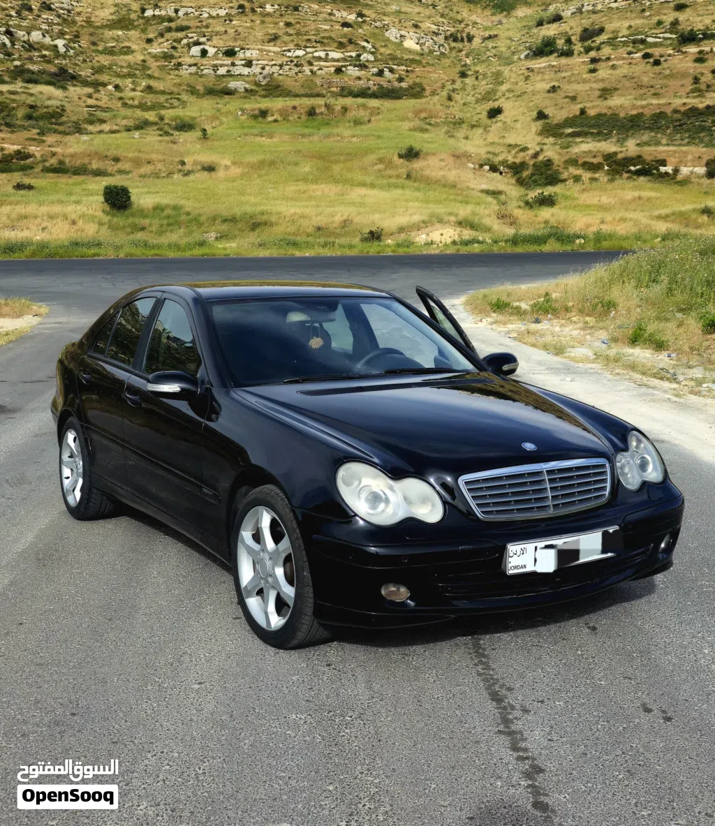 مرسيدس بنز الفئة-C C 180