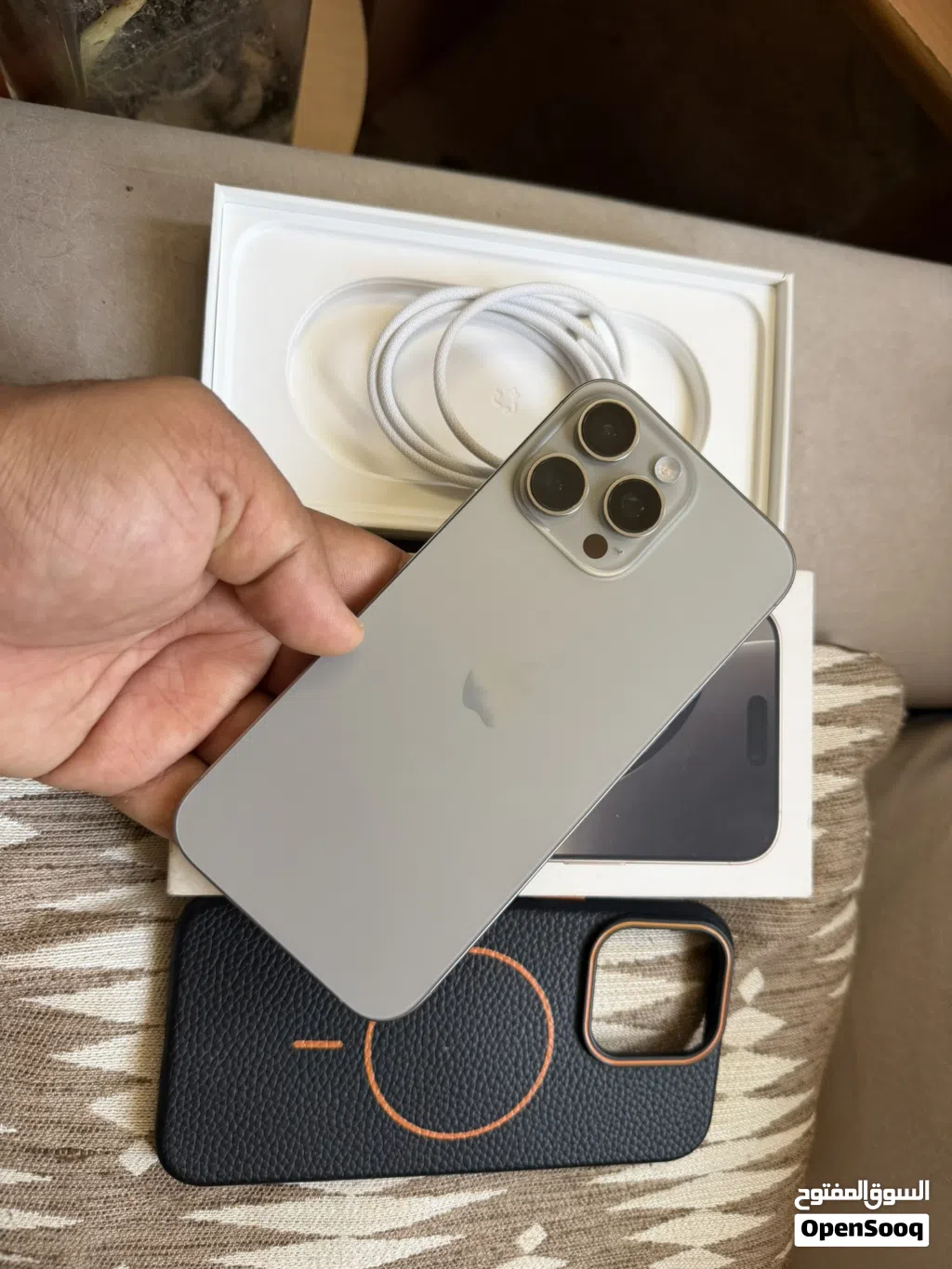 iPhone 17 Pro Max 256GB Natural titanium