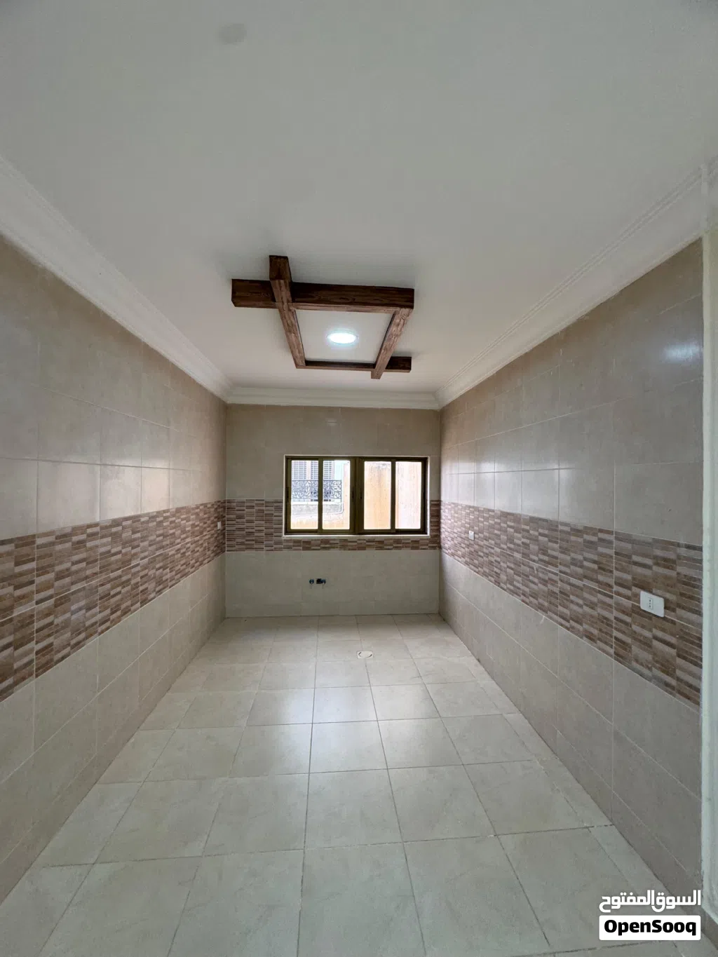 شقة * لم تسكن * 3نوم * 150م * الجبيهة