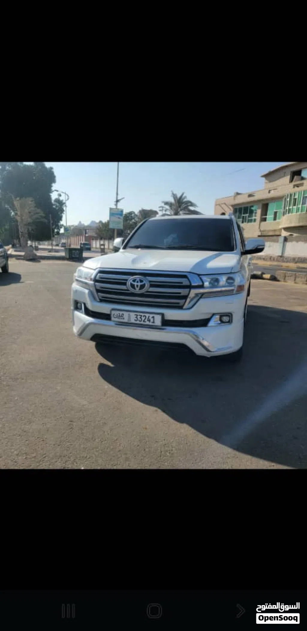 تويوتا لاند كروزر VXR