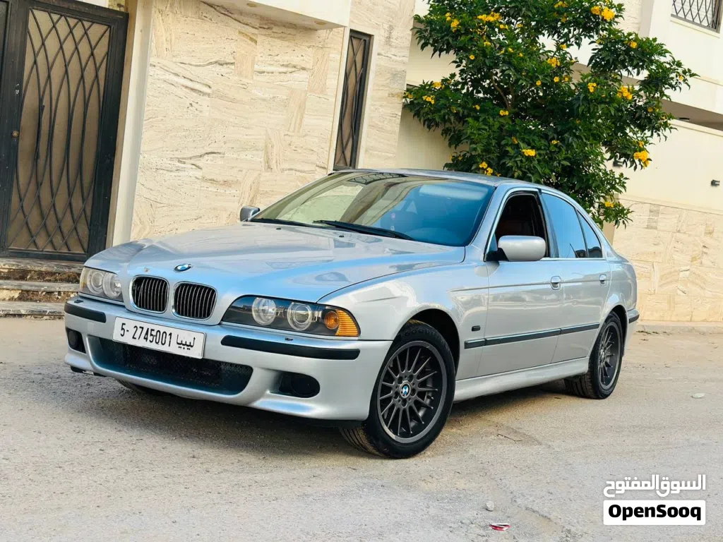 بي ام دبليو الفئة 5 540