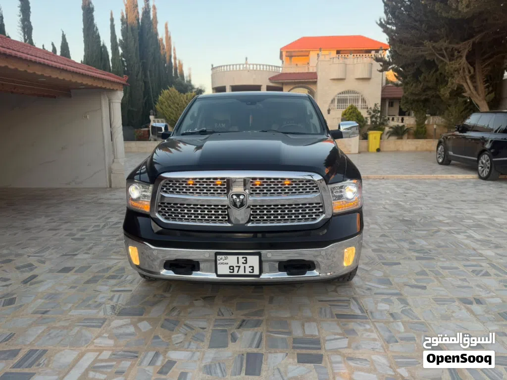 Dodge Ram Laramie